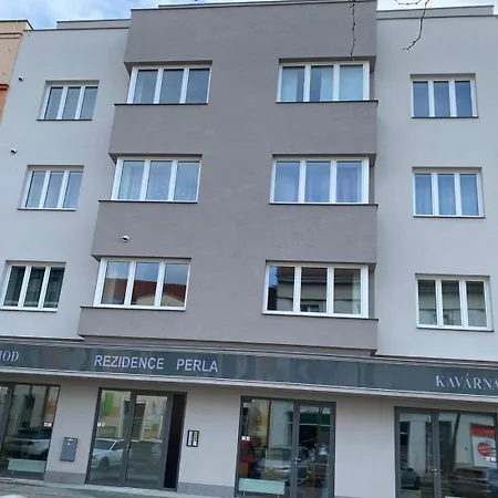 Perla Hradce 103 * Hradec Králové