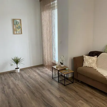 Perla Hradce 103