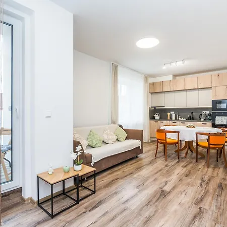 Perla Hradce 103 Apartman *