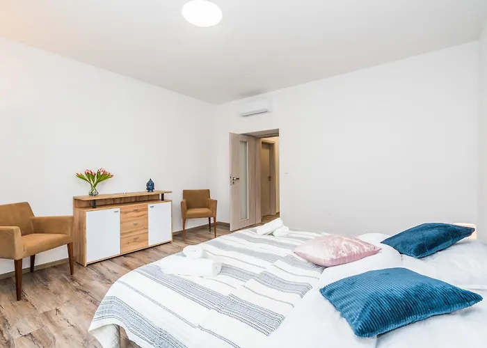 Perla Hradce 103 Lägenhet Hradec Králové