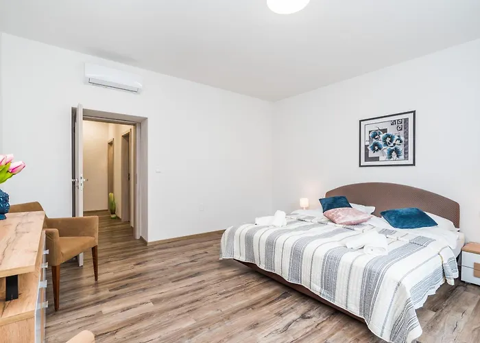 Perla Hradce 103 Lägenhet Hradec Králové